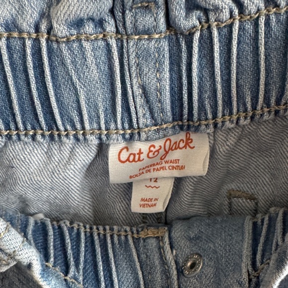 Cat & Jack Light Blue Kids Jeans - Picture 3 of 4
